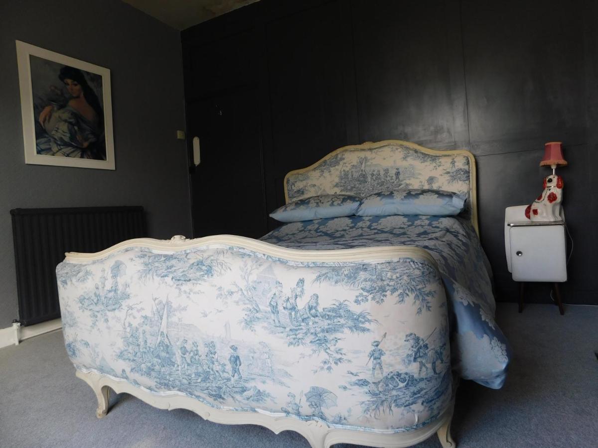 The Bear Bread Bakery B&B, Ensuite Rooms Above The Bakery, Colyton Ngoại thất bức ảnh